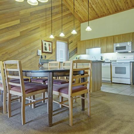 ホテル ワールドマーク セブンス マウンテン Deschutes River Woods エクステリア 写真