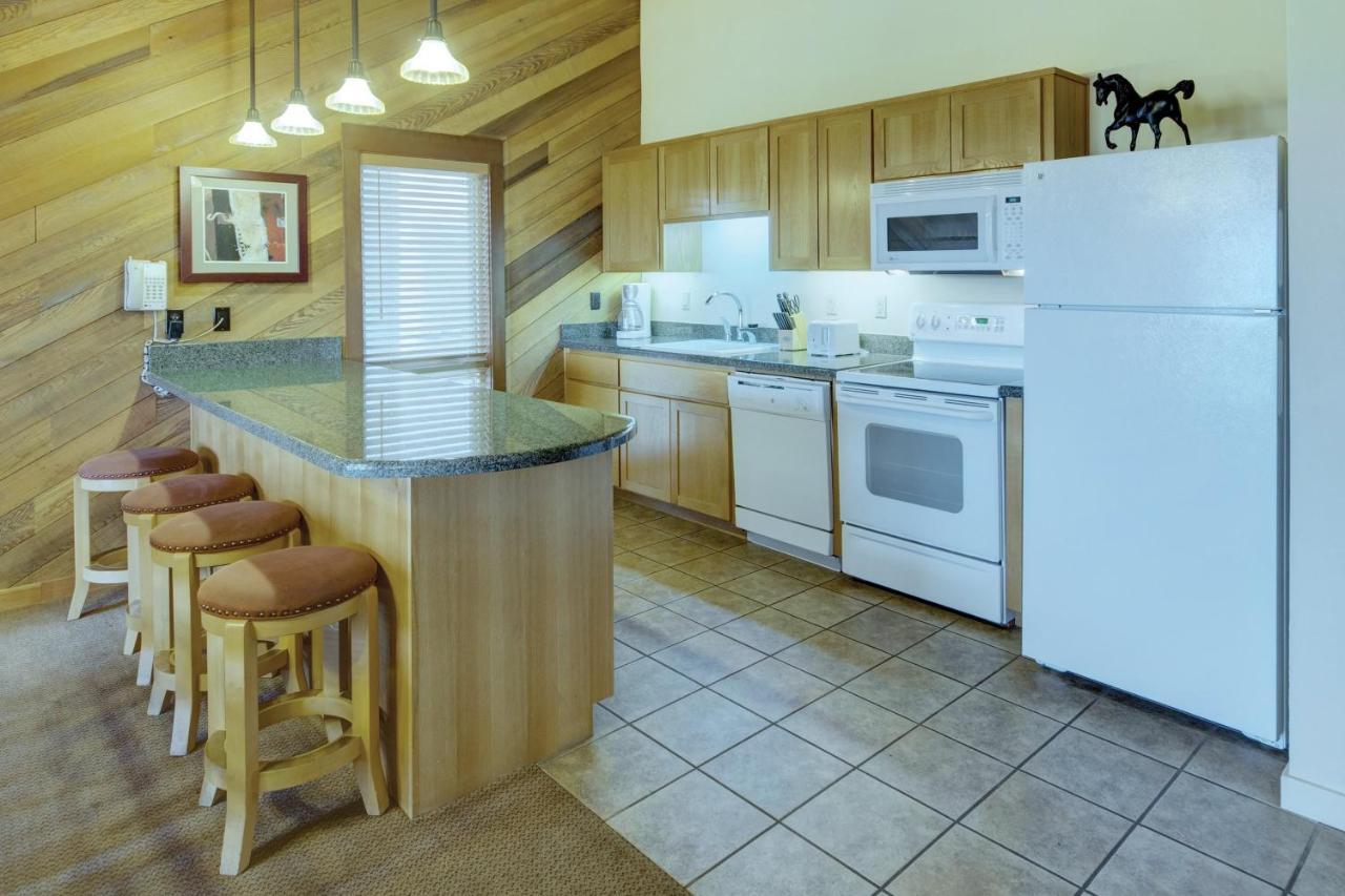 ホテル ワールドマーク セブンス マウンテン Deschutes River Woods エクステリア 写真