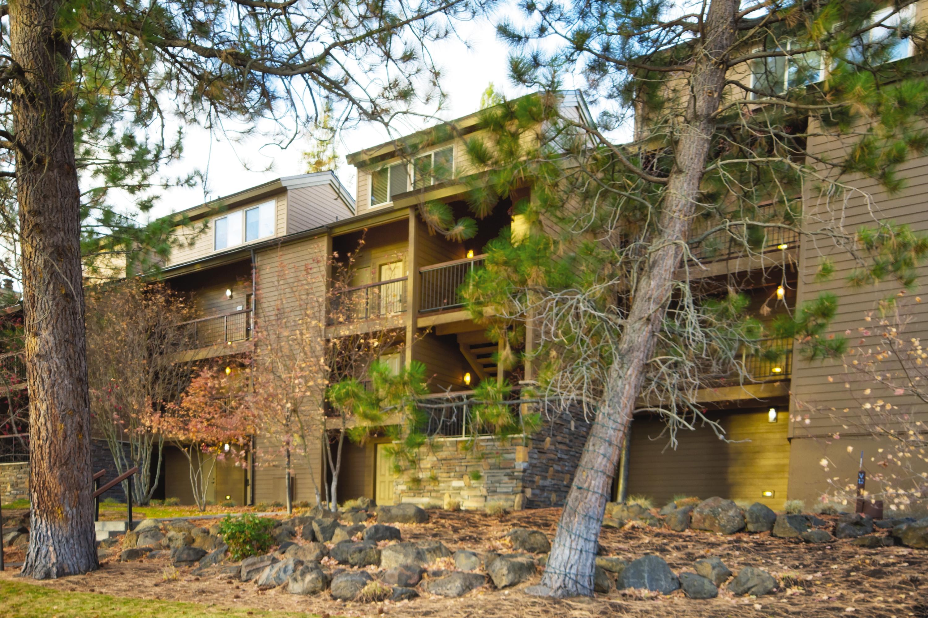 ホテル ワールドマーク セブンス マウンテン Deschutes River Woods エクステリア 写真
