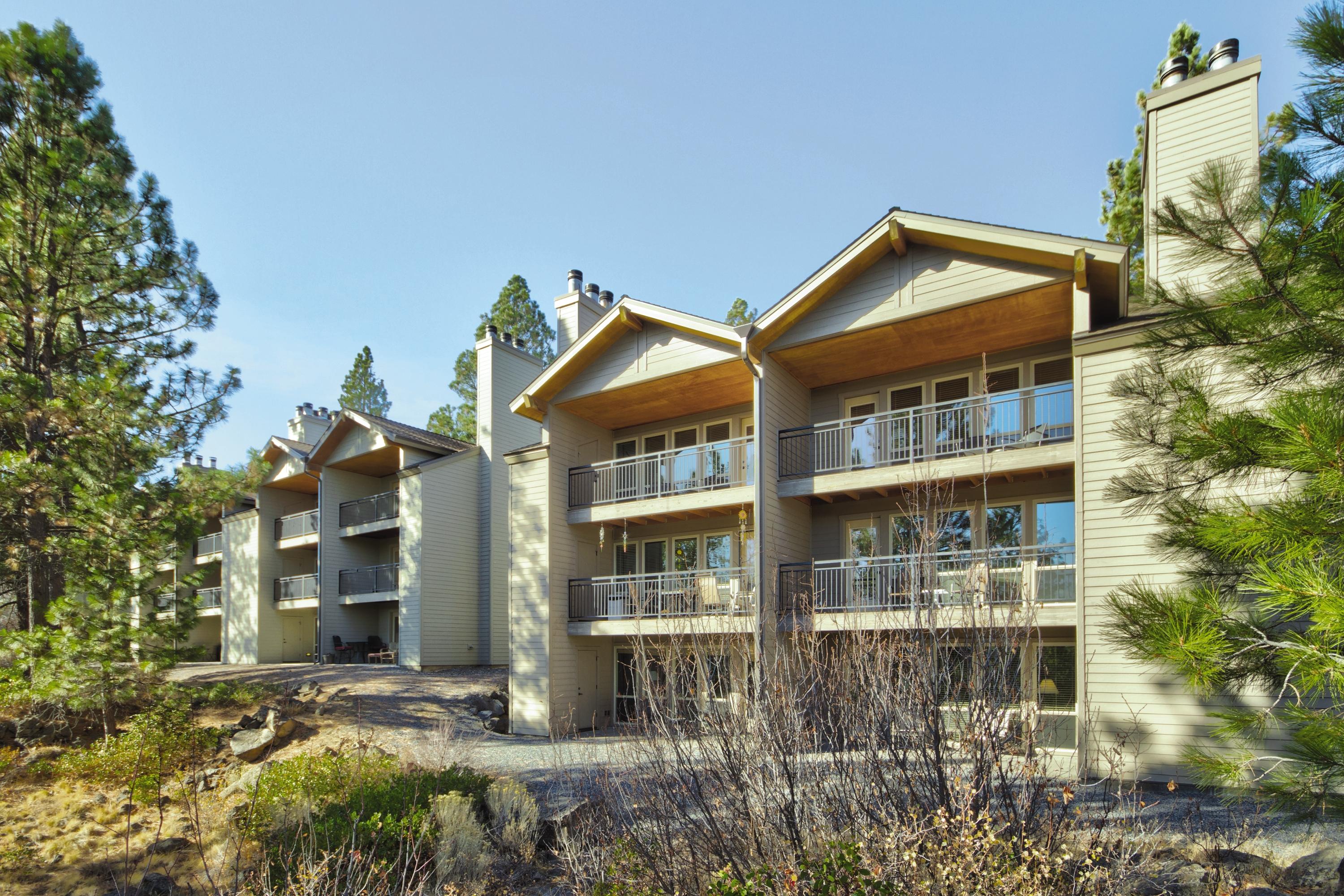 ホテル ワールドマーク セブンス マウンテン Deschutes River Woods エクステリア 写真